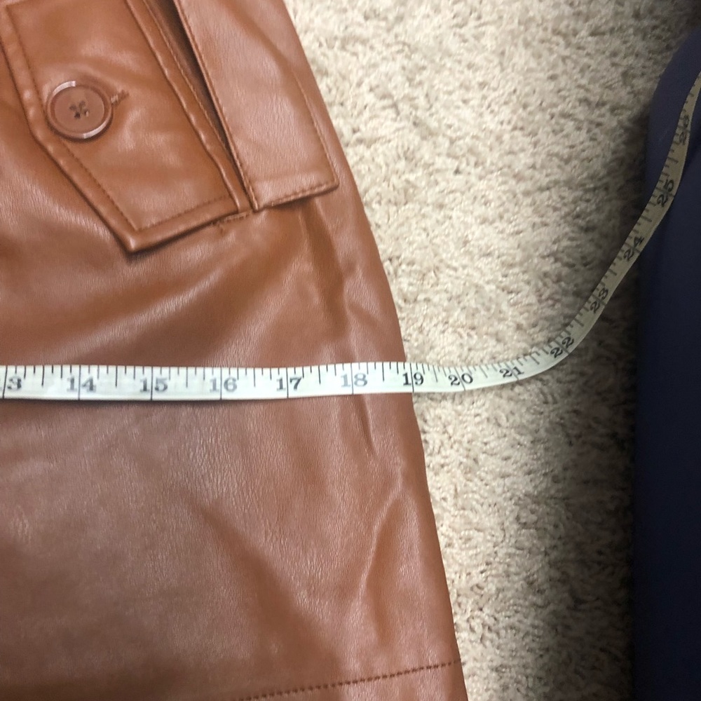 Skirt - Picture 5 of 6